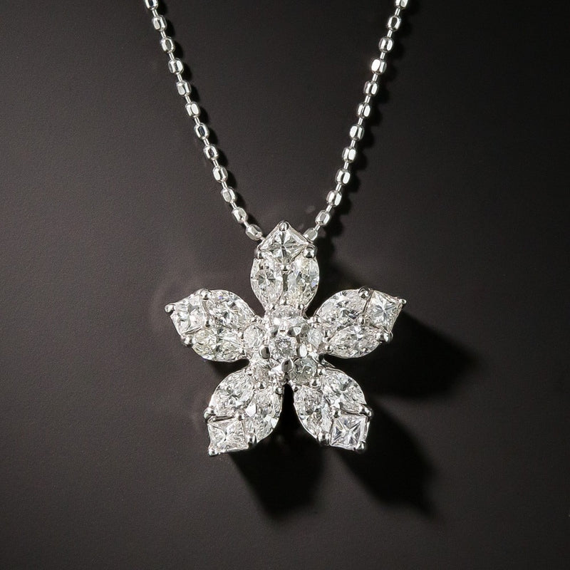 Bloom Flower Necklace (Voice Box Included)